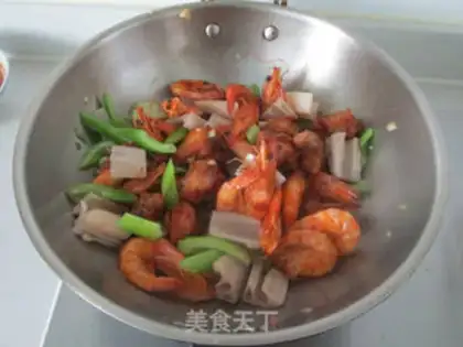 Make Hot chicken fin shrimp step 8