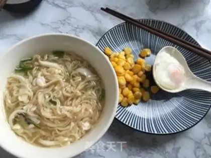 Make Powdery squid corn noodles step 12