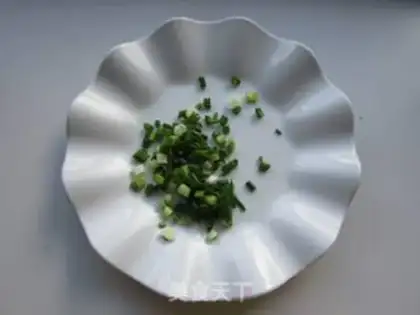 Make Spicy potatoes from the red fruit family step 2