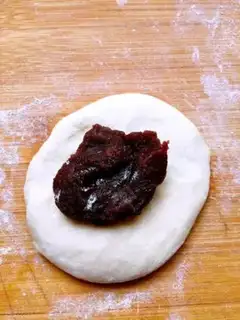 Make Bean roll bread step 3