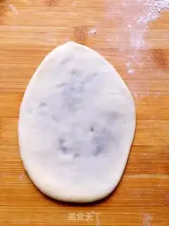 Make Bean roll bread step 4