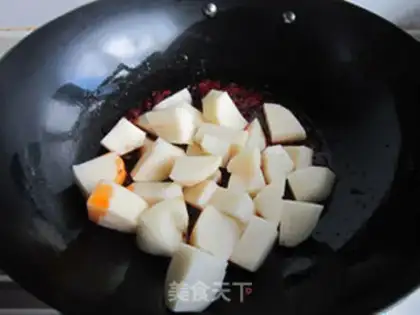 Make Spicy potatoes from the red fruit family step 6