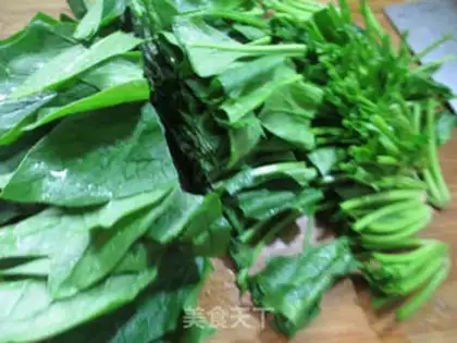 Make White mascara spinach step 1