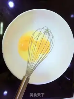 Make Egg rolls step 1