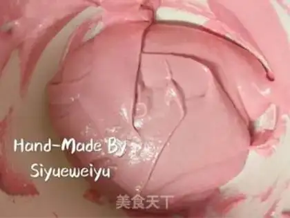 Make Pink Macalon step 10