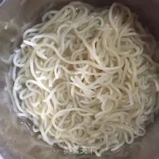 Make Tomato stew noodles step 7