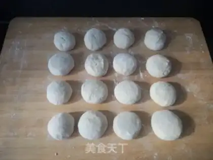Make Big cabbage meat bun step 4