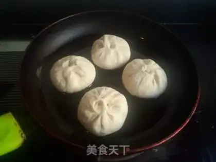 Make Big cabbage meat bun step 8
