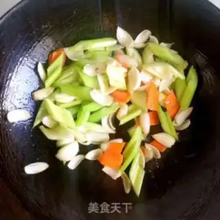 Make The Celery Lily step 2