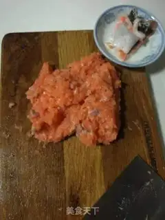Make The salmon round step 1