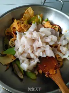 Make Spicy cow leaves step 12