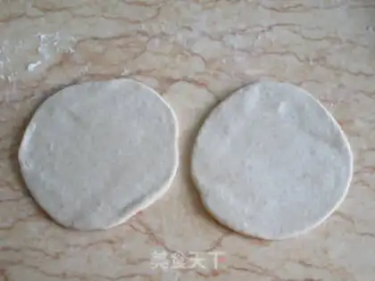 Make Lotus roll step 4
