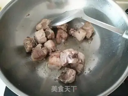 Make Soy sauce and ribs step 2