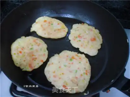 Make Shrimp pancakes step 6