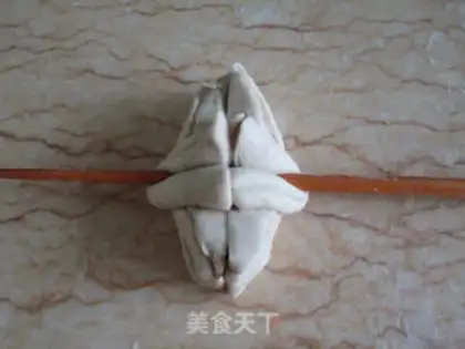 Make Lotus roll step 10