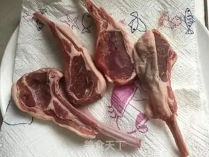 Make French rosemary roast lamb chops step 0