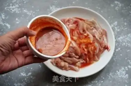 Make Mexican chicken rolls step 3