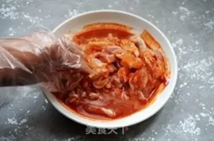 Make Mexican chicken rolls step 4