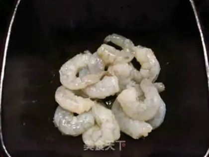 Make Shrimp corn fried eggs step 0