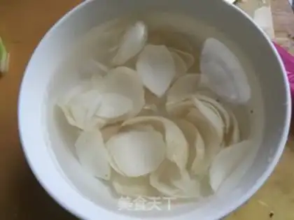 Make Lily