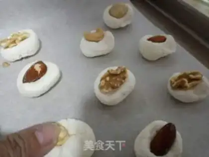 Make Cotton candy nuts step 1