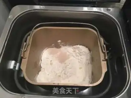 Make Honey buns step 0