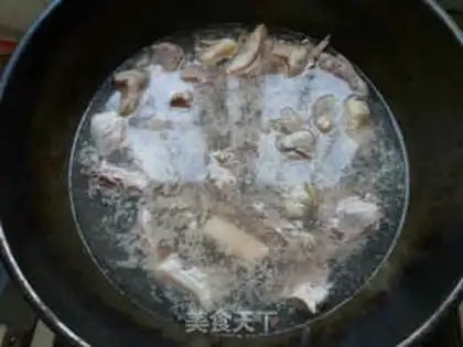 Make A casserole of ginger bean duck step 2