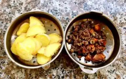 Make Poach soup step 3