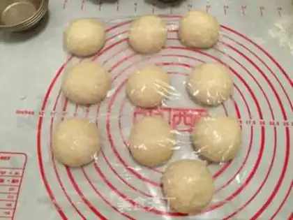 Make Honey buns step 4
