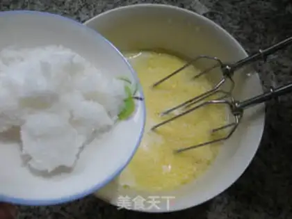 Make Coconuts full of balls step 4