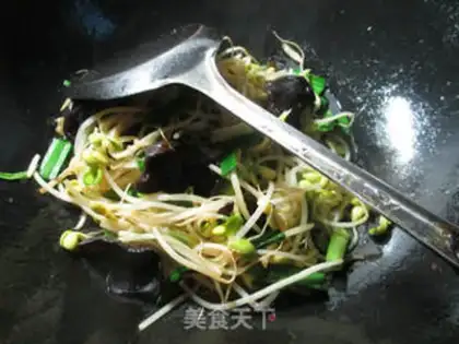 Make Garlic black-mucked soybeans step 5