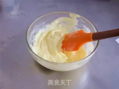 Make Red tea soufflé step 2