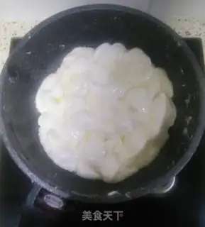 Make Cow Rolling Sugar step 5