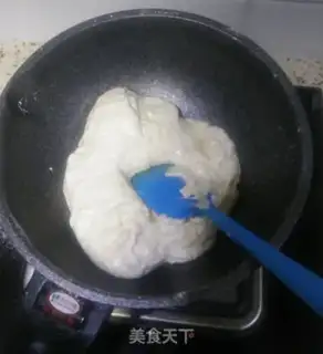 Make Cow Rolling Sugar step 7