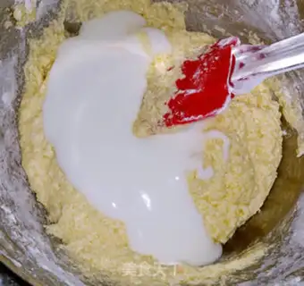 Make Marble pound cake step 5