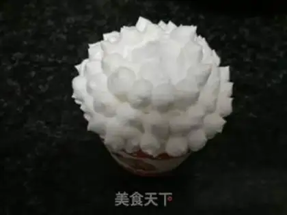 Make Sheep Sean Cupcake step 9