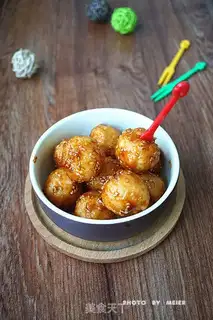 Make Japanese rice balls step 8
