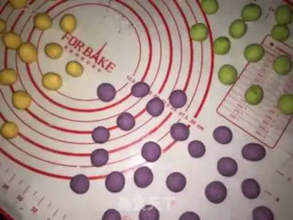 Make The fruit and vegetables are colorful and small step 6