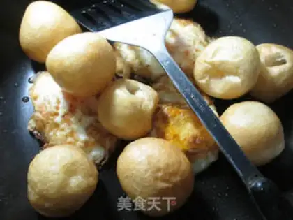 Make The pasta is burning the eggs step 2
