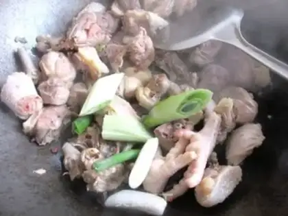 Make A fan-cooked chicken step 4