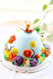 Make Fantasy World Cupcake step 9