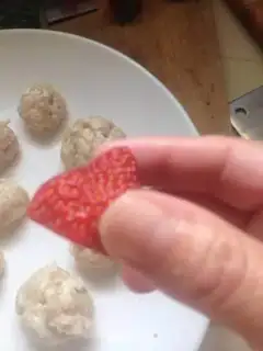 Make The treasure in the snow step 9