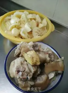 Make Liang, pig hoof soup step 0