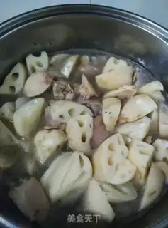 Make Liang, pig hoof soup step 3
