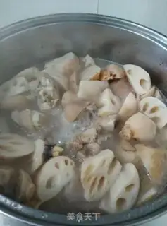 Make Liang, pig hoof soup step 4