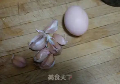 Make Garlic eggs step 0