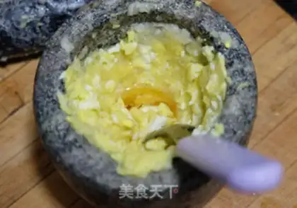 Make Garlic eggs step 6