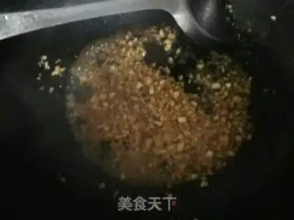 Make Garlic fan dolls step 6