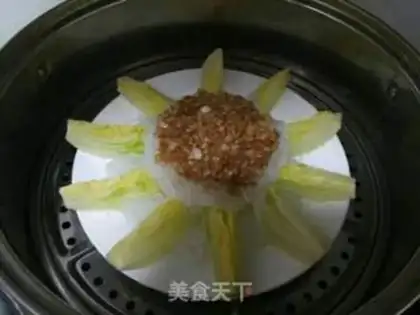 Make Garlic fan dolls step 8