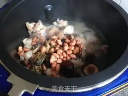 Make Peanut feet step 8